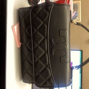 Tory Burche purse